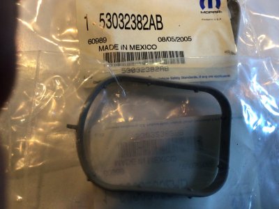 MOP53032382AB MOPAR INTAKE MANIFOLD SEAL 2003 - 08 5.7L