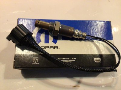 MOP56028998AA OXYGEN SENSOR SOME MOPAR 2004