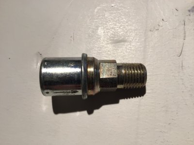 STDV157 PCV VENTIL VISSA FORD MED 1/4" NPT GÄNGA